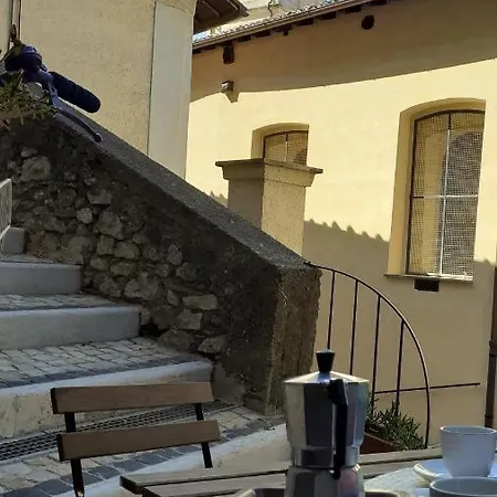 Casetta Nel Borgo Olevano Romano Exterior photo